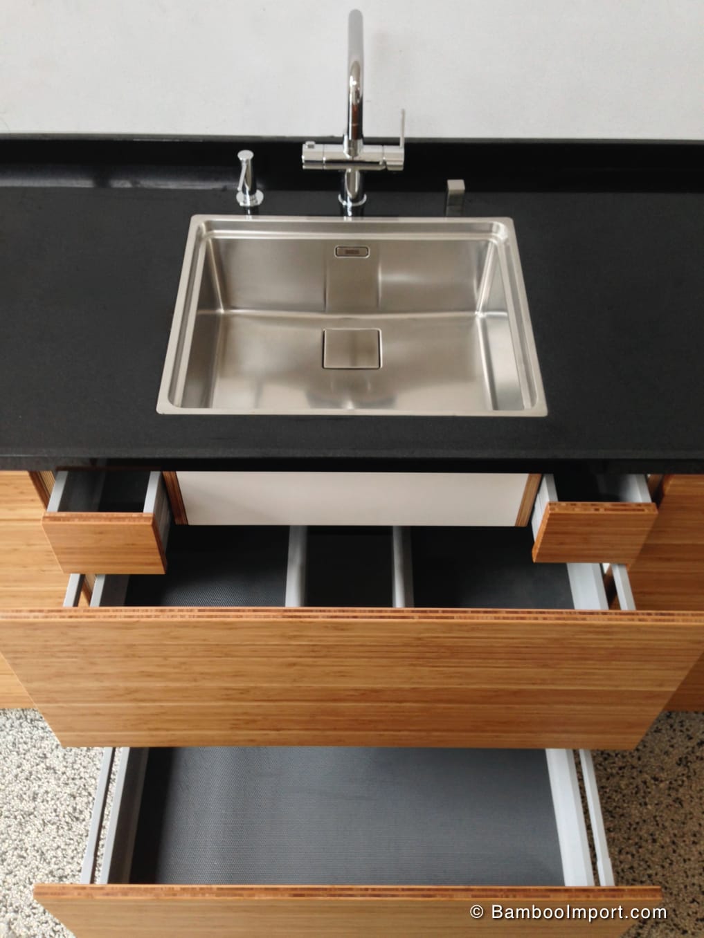 Massieve bamboe plaat — Werkblad-detail · zichtbare rand